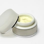 cream-1327847_1920
